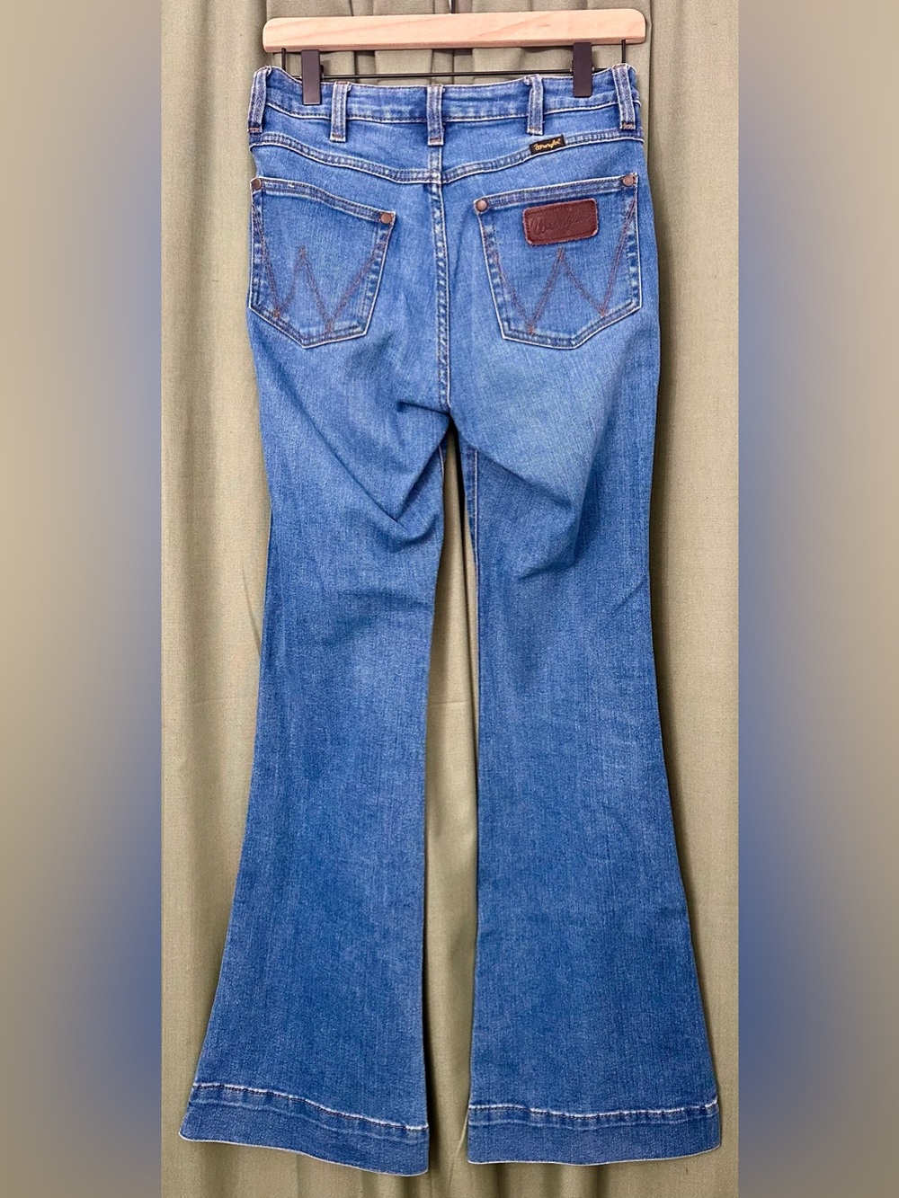 Wrangler Retro Trouser Boot Jeans Western Flare - Picture 2 of 6